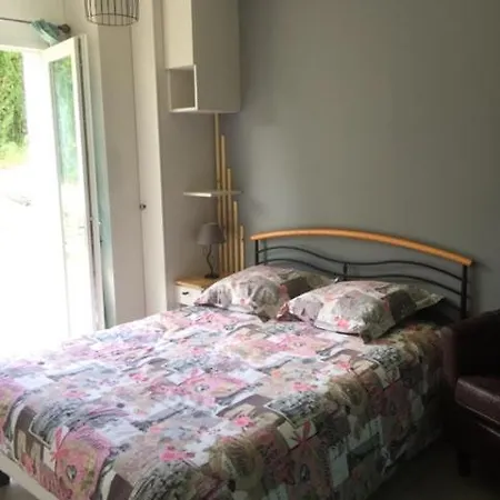 Homestay Les Patiences Le Crestet